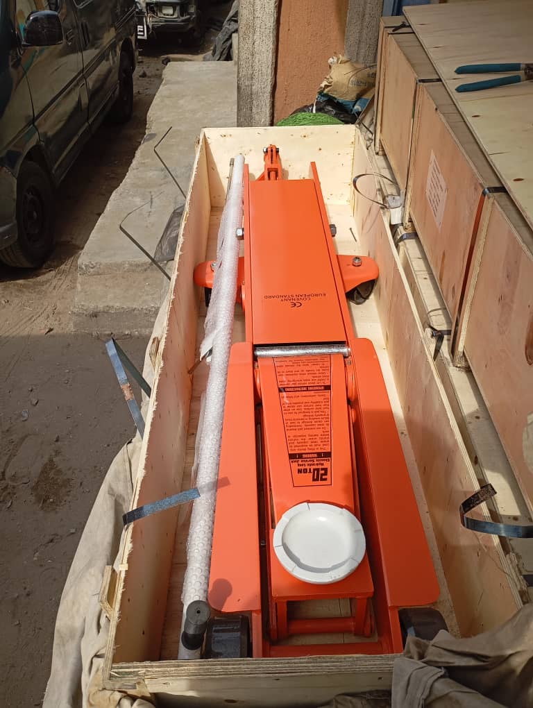 Trolley Floor Jacks - Image 3
